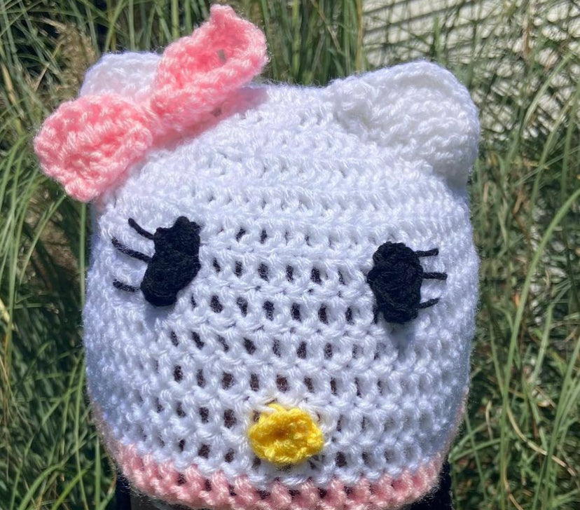 Crochet Hello Kitty Beanie